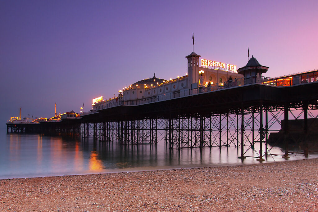 London to Brighton Beach Party Day | Sun, Sea & Social