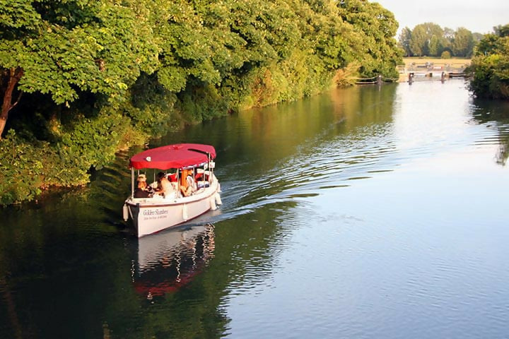 Birmingham to Oxford Day Escape | Historic City + Riverside Picnic